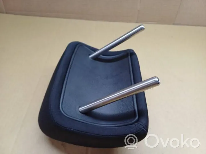 Volkswagen PASSAT CC Rear seat headrest 