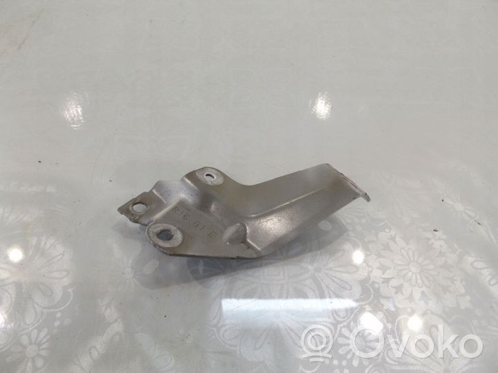 Renault Twingo II Fender mounting bracket 