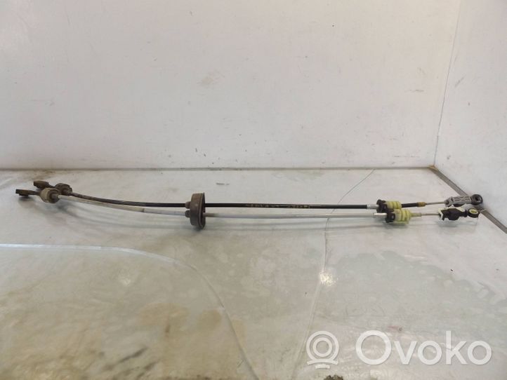 Opel Meriva A Gear shift cable linkage 