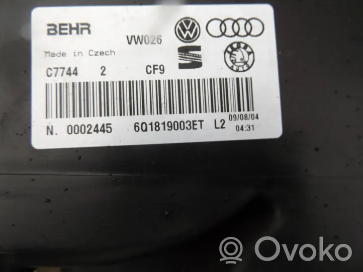 Volkswagen Polo Sisälämmityksen ilmastoinnin korin kokoonpano 6Q1819003ET