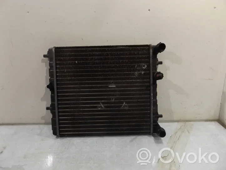 Volkswagen Polo Aušinimo skysčio radiatorius 