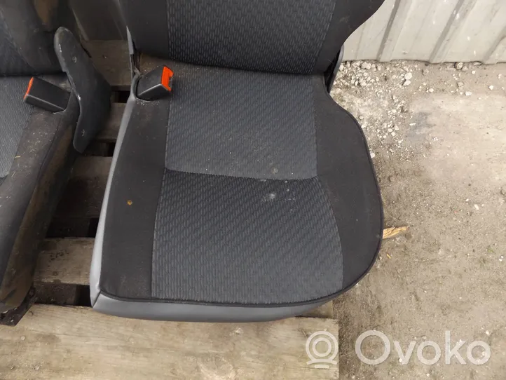 Citroen Berlingo Fotele / Kanapa / Komplet 