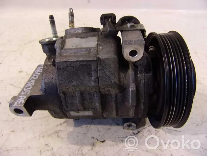 Chrysler 300C Compressore aria condizionata (A/C) (pompa) P68021835AE