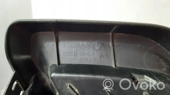 Nissan X-Trail T32 Kratka dolna zderzaka przedniego 62257
