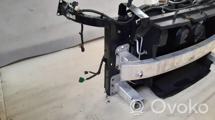 Jeep Cherokee Support de radiateur sur cadre face avant 52014618AE