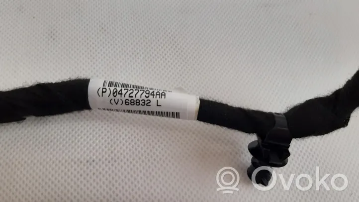 Jeep Cherokee Câble adaptateur AUX 68146070AD