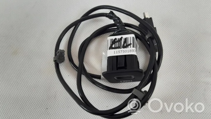 Jeep Cherokee Gniazdo / Złącze USB 68225325AA