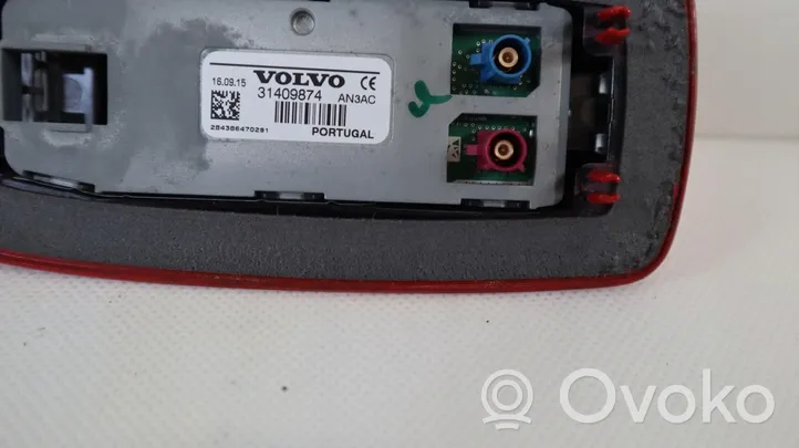 Volvo V40 Radion antenni 