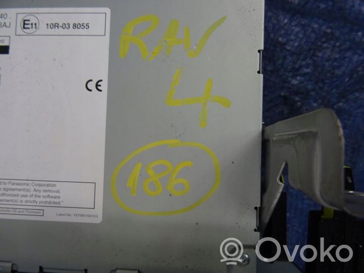 Toyota RAV 4 (XA40) Panel / Radioodtwarzacz CD/DVD/GPS 8614042340