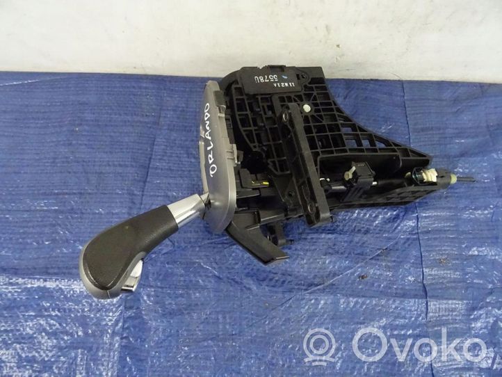 Chevrolet Orlando Gear selector/shifter (interior) 