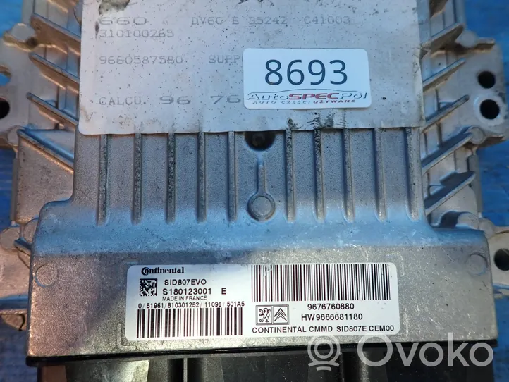 Peugeot 308 Moottorinohjausyksikön sarja ja lukkosarja 9676760880