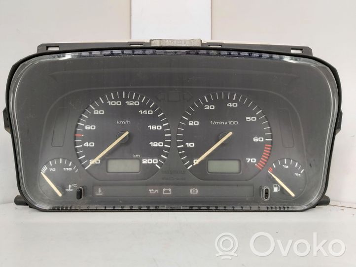Volkswagen Golf III Compteur de vitesse tableau de bord 5411004600