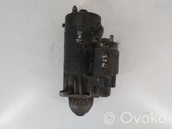 BMW 5 E34 Starter motor 0001218009