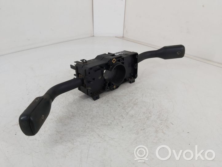 Audi 80 90 S2 B4 Interruttore/pulsante di controllo multifunzione 04210102