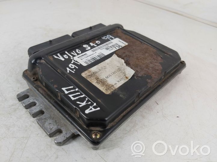 Volvo S40, V40 Calculateur moteur ECU S110606001F