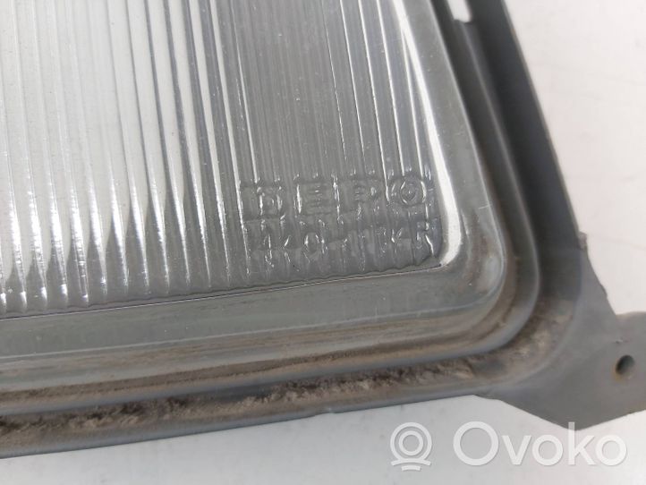 Mercedes-Benz E W124 Lente del faro 60804302