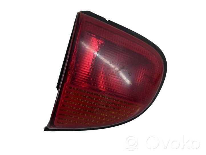 Ford Escort Tailgate rear/tail lights 93AG15K258BA