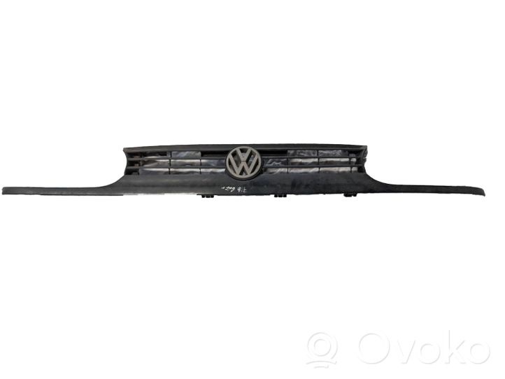 Volkswagen Golf III Griglia anteriore 