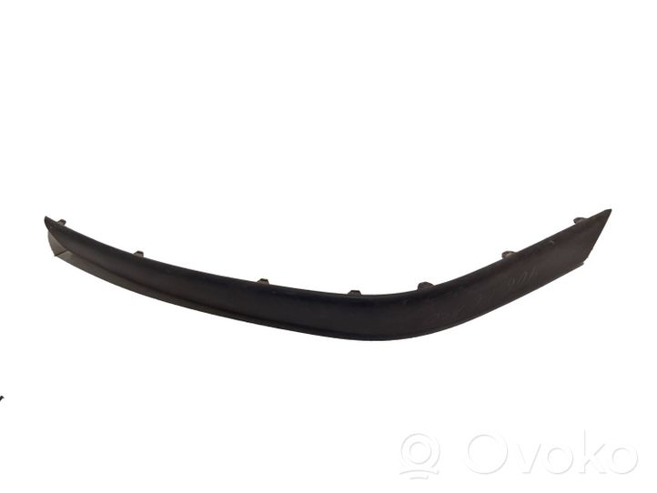 Peugeot 406 Moulure de pare-chocs avant 9616460677