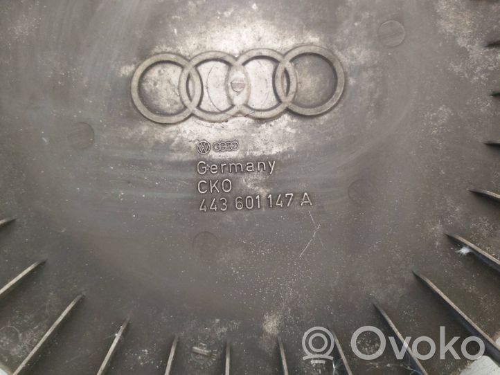 Audi 100 S4 C4 Enjoliveurs R15 443601147A