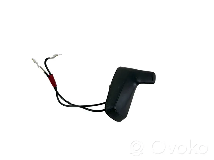 Audi A6 S6 C5 4B Antenna GPS 4B5035503A