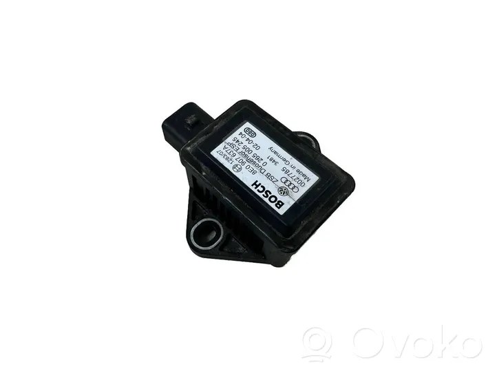 Volkswagen PASSAT B5.5 Sensore di imbardata accelerazione ESP 8E0907637A