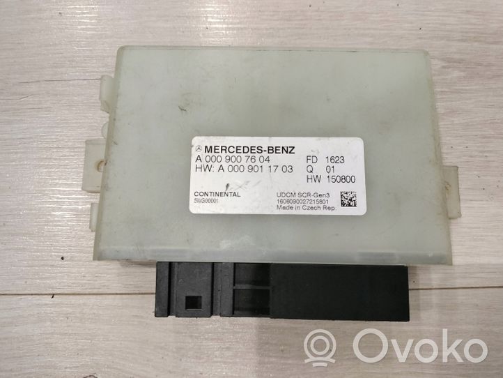 Mercedes-Benz S W222 Reducing agents exhaust control unit A0009007604