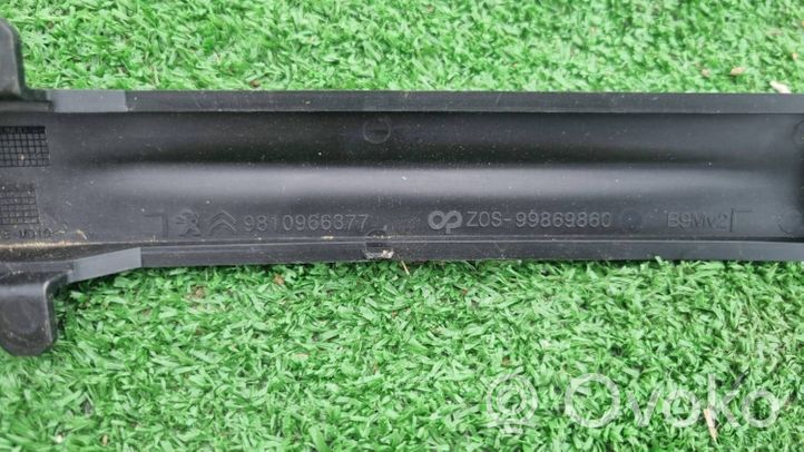 Citroen Berlingo Grille antibrouillard avant 9810966377