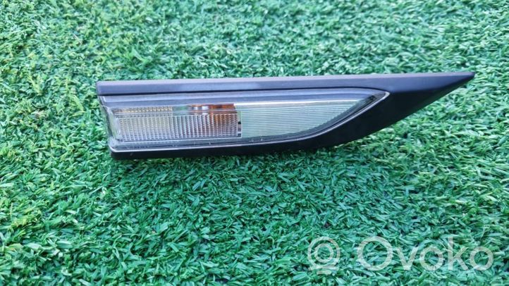 Volkswagen Transporter - Caravelle T6 Mirror indicator light 7E0949102