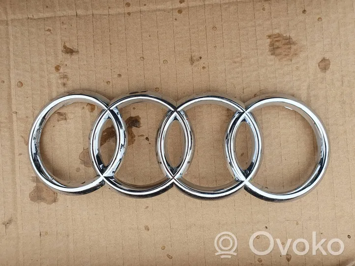Audi A8 S8 D5 Emblemat / Znaczek 4N0853605