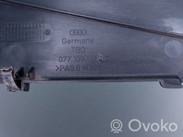 Audi A8 S8 D3 4E Osłona paska / łańcucha rozrządu 