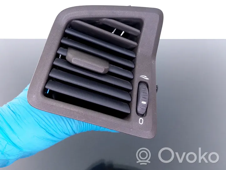 Volvo S60 Copertura griglia di ventilazione laterale cruscotto 