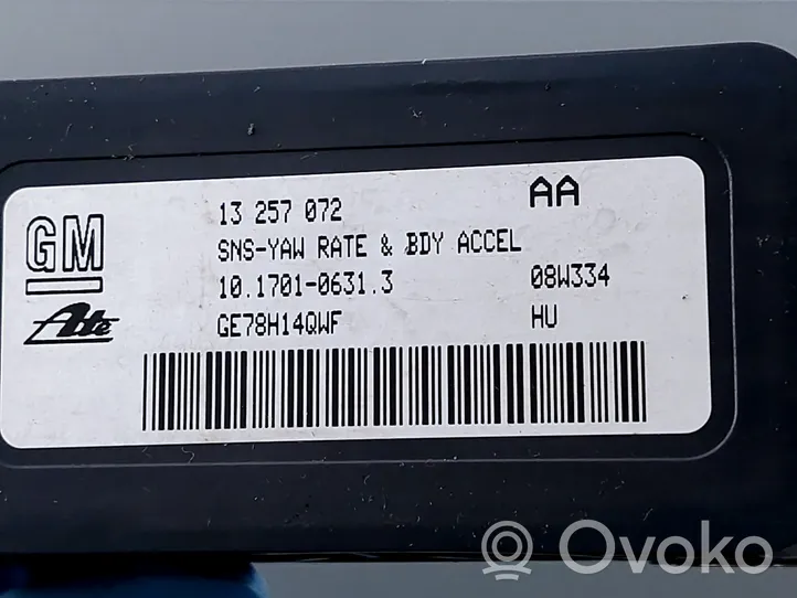 Opel Zafira B Czujnik przyspieszenia ESP 10170106313