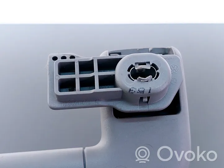 Volkswagen Touareg I Front interior roof grab handle 