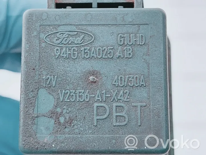Ford Escort Inne przekaźniki G1UHD