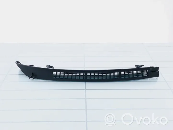 Audi 80 90 B3 Windshield trim 