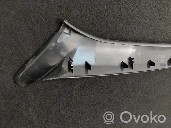 Volkswagen PASSAT B3 (A) pillar trim 