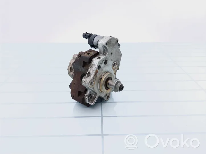 Volvo S40, V40 Fuel injection high pressure pump 