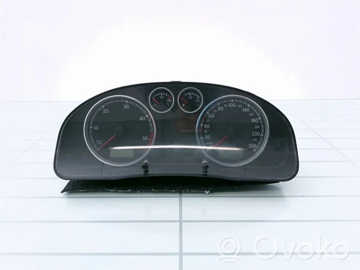 Volkswagen PASSAT B5.5 Speedometer (instrument cluster) 110080136