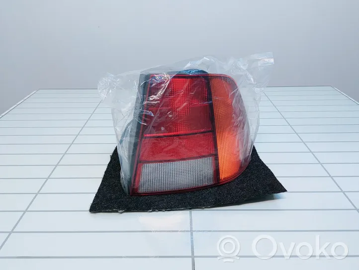 Volkswagen Polo III 6N 6N2 6NF Rear/tail lights 