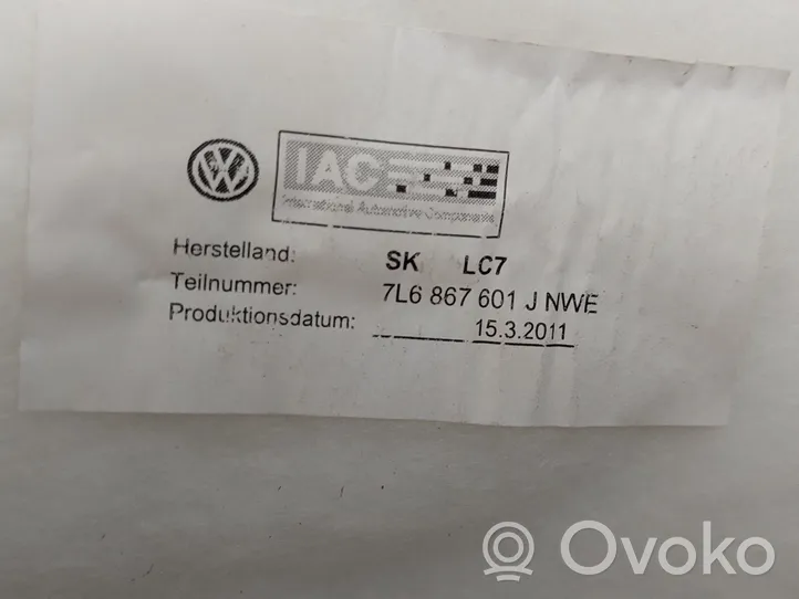 Volkswagen Touareg I Garniture de hayon 