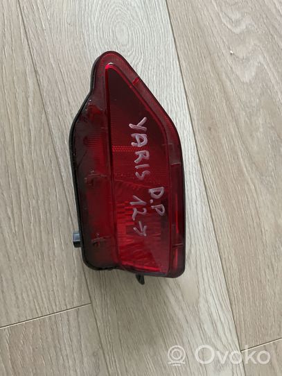 Toyota Yaris Światło przeciwmgielne tylne 