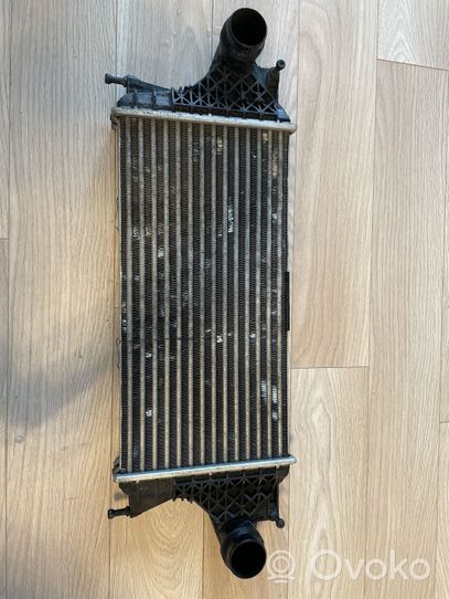 Mercedes-Benz GLE (W166 - C292) Radiatore intercooler A0995002800