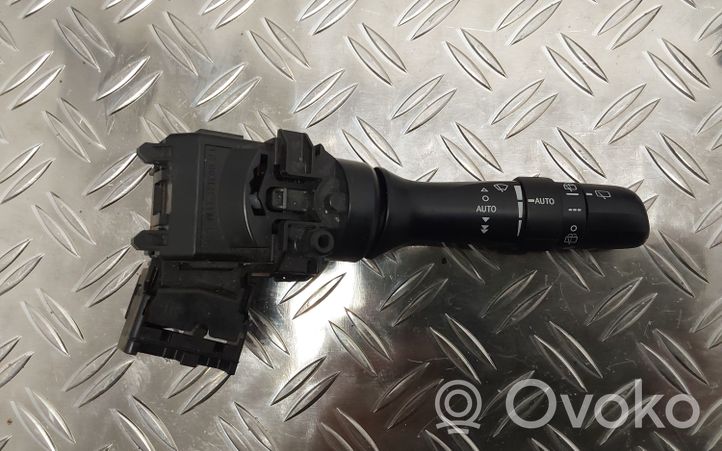 Toyota Verso Leva comando tergicristalli 17F381