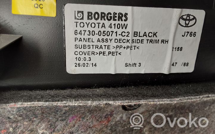 Toyota Avensis T270 Rivestimento pannello inferiore del bagagliaio/baule 6473005071