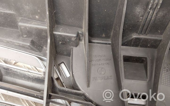 Toyota Auris 150 Maskownica / Grill / Atrapa górna chłodnicy 5311402170