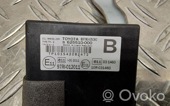 Toyota Avensis T270 Centralina/modulo immobilizzatore 8978005080