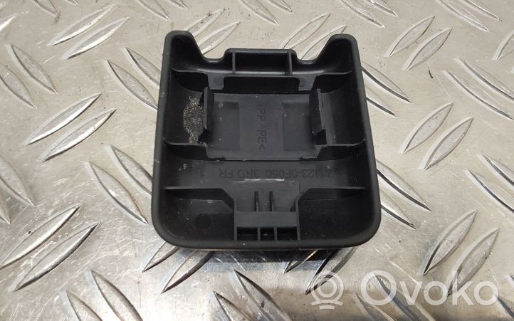 Toyota Verso Copertura rivestimento binario sedile posteriore 721230F050