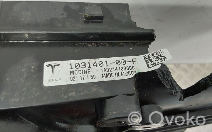 Tesla Model X Jäähdyttimen jäähdytinpuhaltimen suojus 103140100F