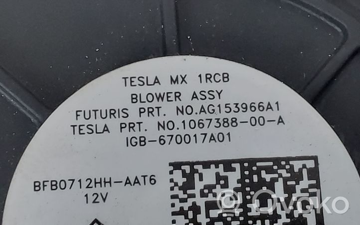 Tesla Model X Soplador/ventilador del asiento 106738800A